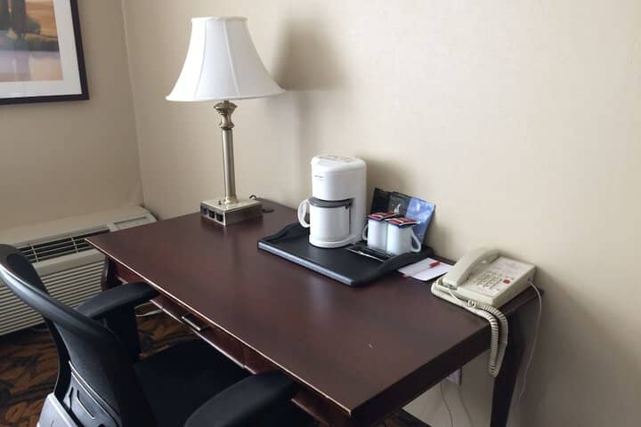 Room 15 of 51